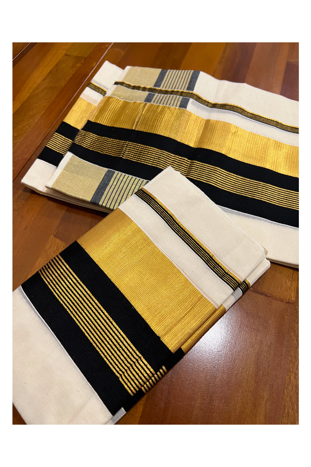 Kerala Cotton Single Set Mundu (Mundum Neriyathum) with Black and Kasavu Border 2.80 Mtrs