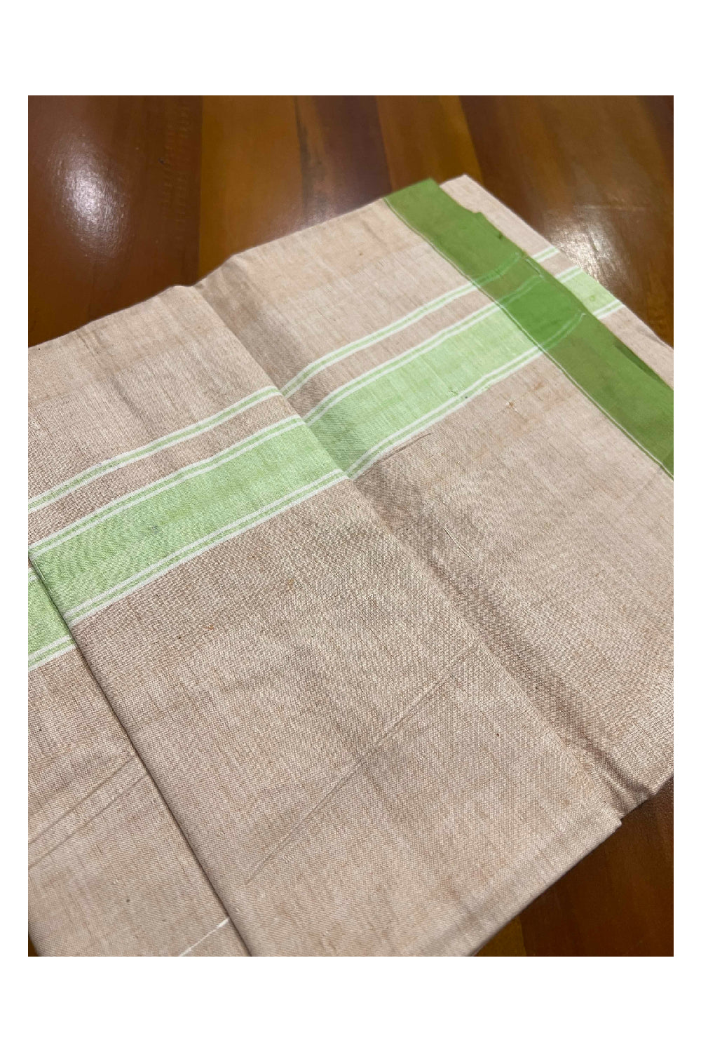 Southloom Premium Handloom Cream Single Mundu with Green Border (Lungi)