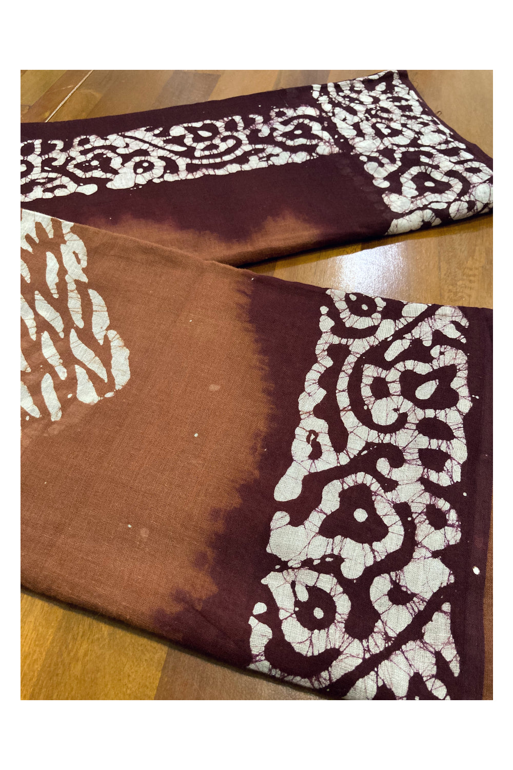 Southloom Brown Chungidi Cotton Saree with White Designer Prints