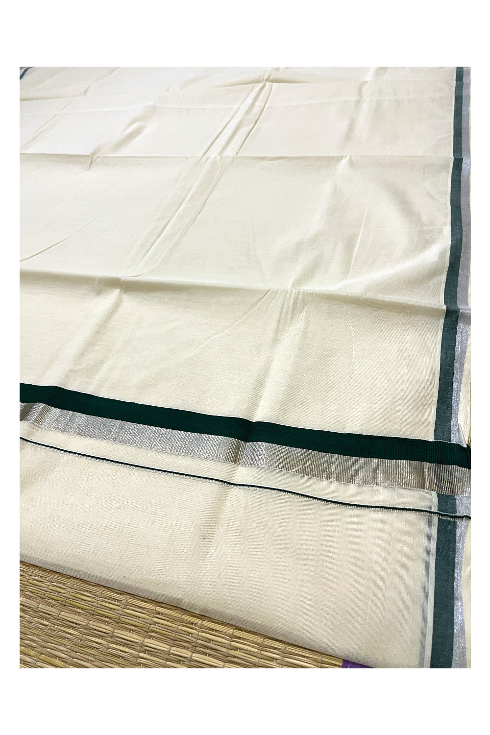 Kerala Pure Cotton Plain Saree with Silver Kasavu and Green Border