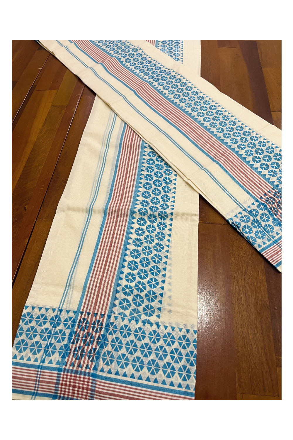 Kerala Cotton Mulloth Mundum Neriyathum Single (Set Mundu) with Blue Block Printed Border (Extra Soft Cotton)