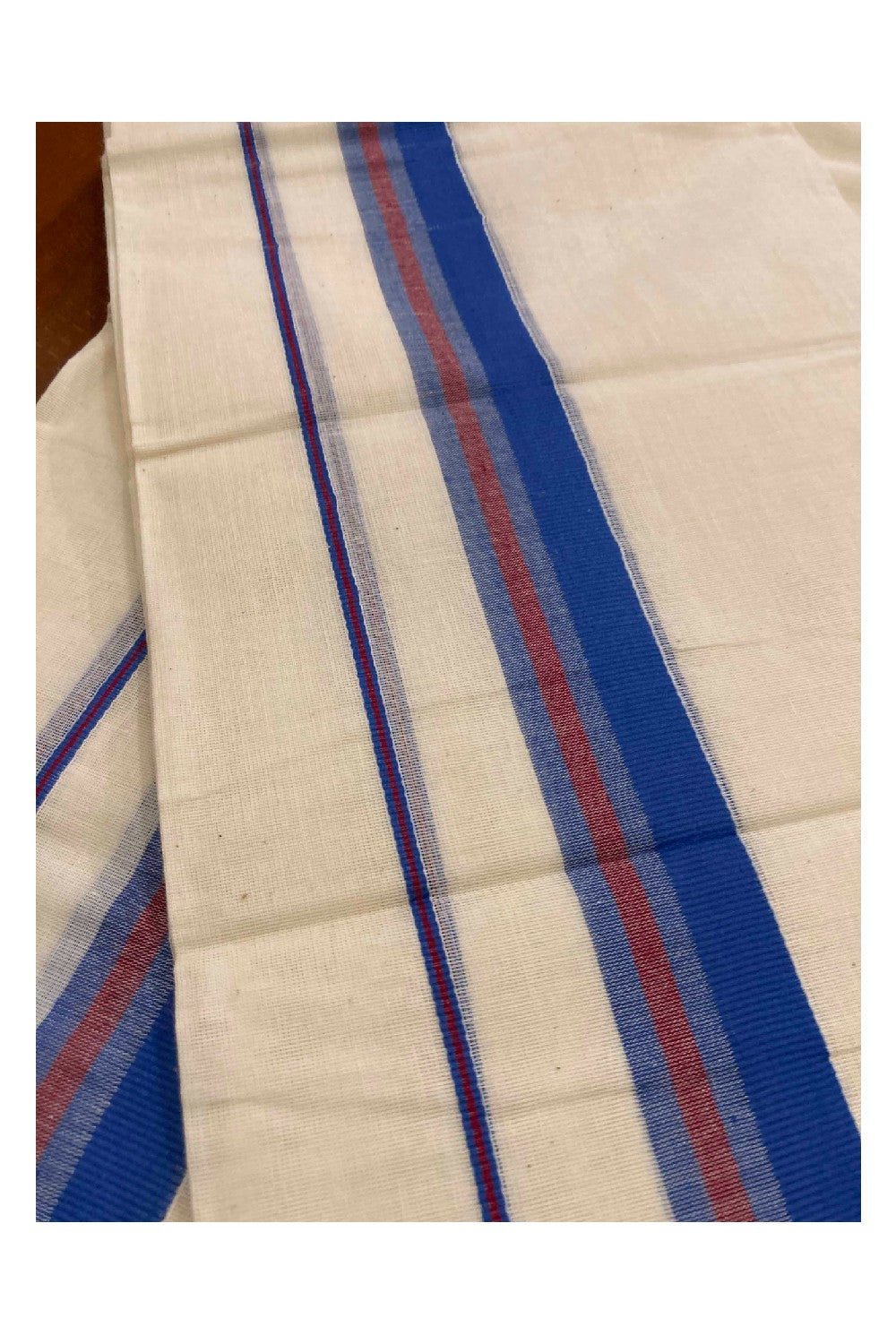 Kerala Cotton Mundum Neriyathum Single (Set Mundu) with Blue Border