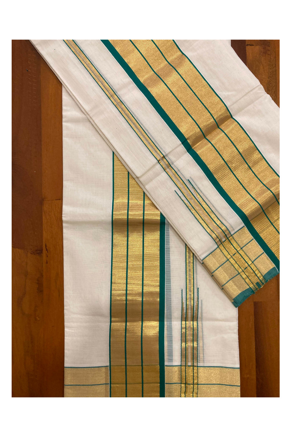 Southloom Premium Handloom Set Mundu with Kasavu and Green Border (2.80 Mtr with Chutti)