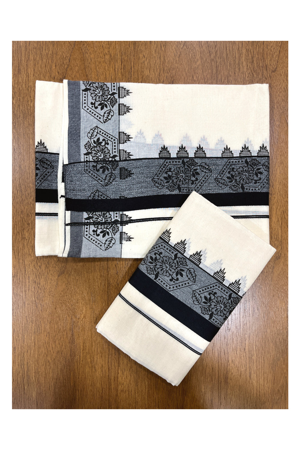 Kerala Cotton Mundum Neriyathum Single (Set Mundu) with Black Block Printed Border