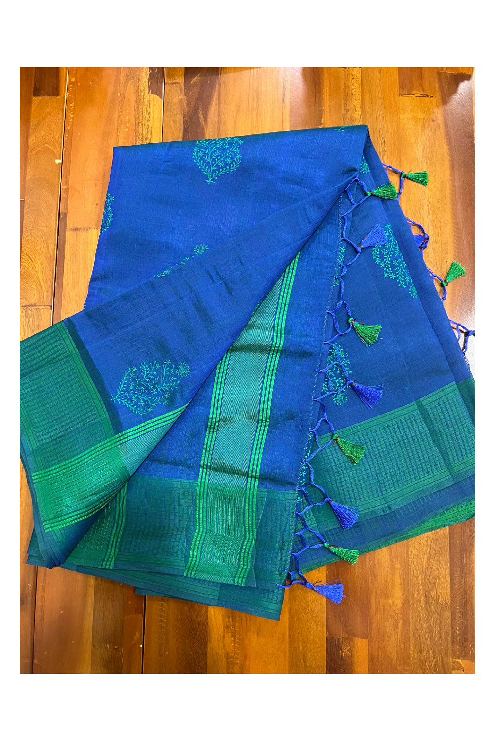 How to do Traditional Saree Kuchu Design - Knotty Threadz % %