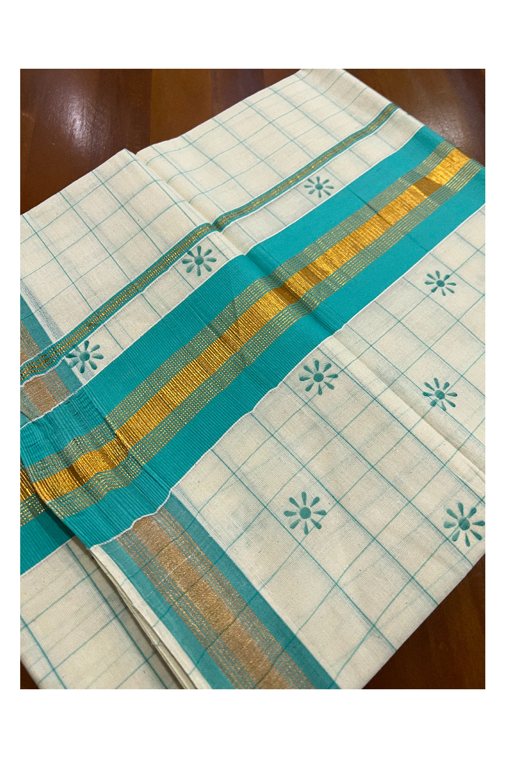 Pure Cotton Kerala Checkered Saree with Turquoise Block Prints and Kasavu Border