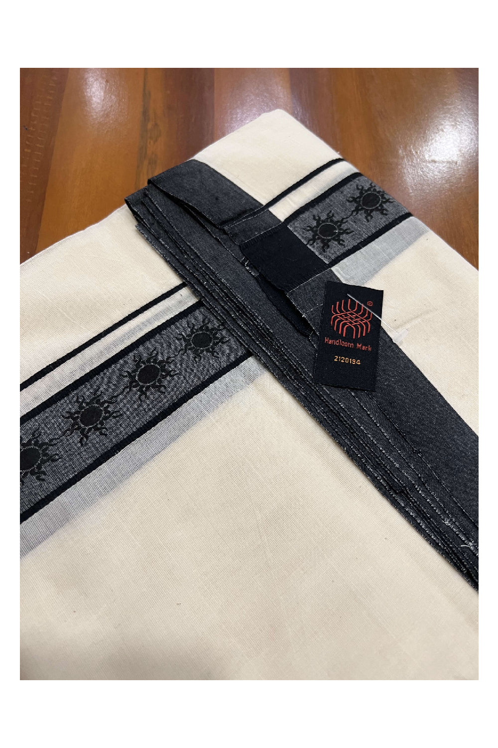 Southloom Balaramapuram Pure Cotton Handloom Mundu with Black Printed Border