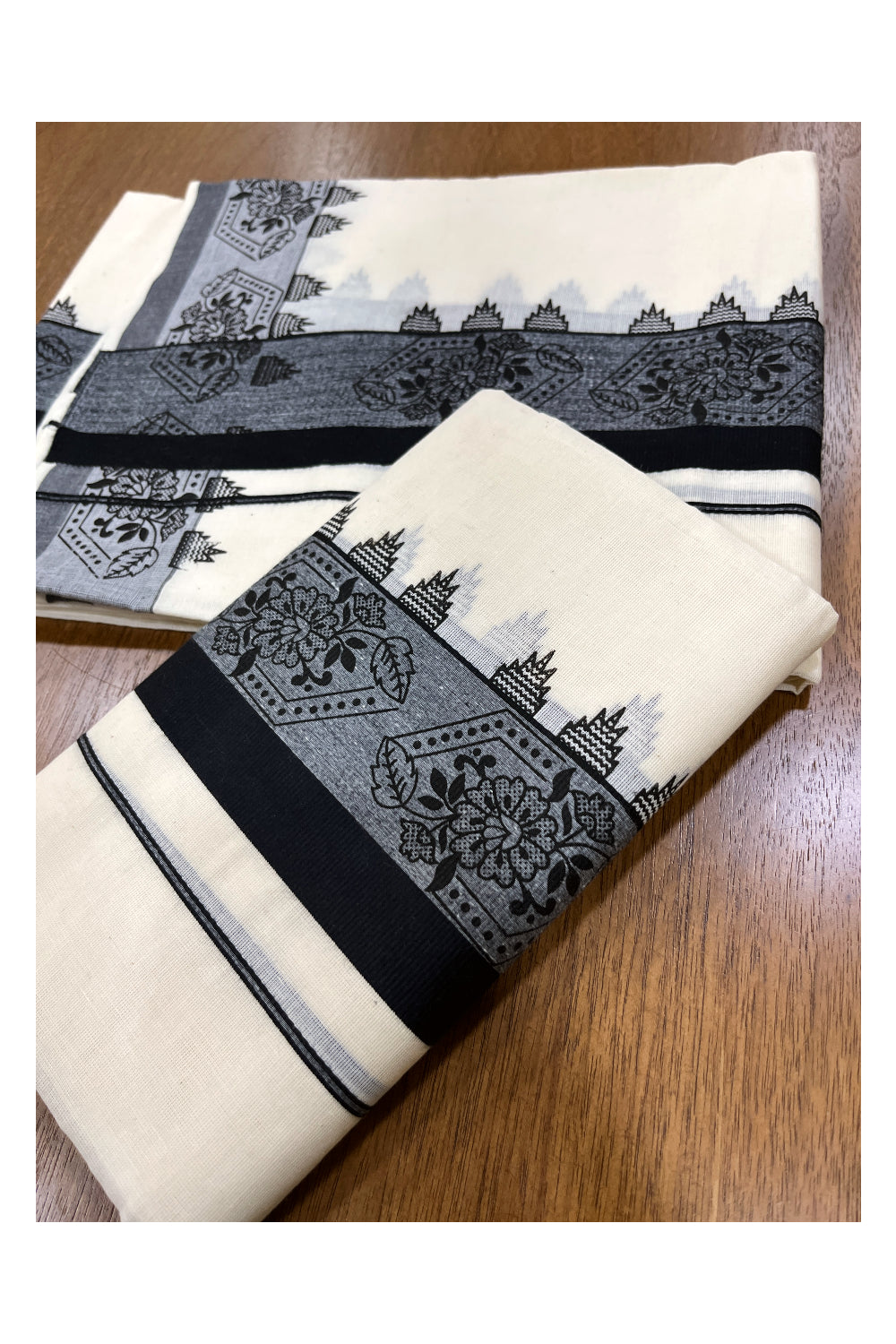 Kerala Cotton Mundum Neriyathum Single (Set Mundu) with Black Block Printed Border