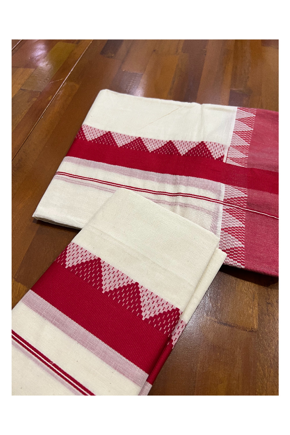 Kerala Cotton Mundum Neriyathum Single (Set Mundu) with Red Temple Woven Border