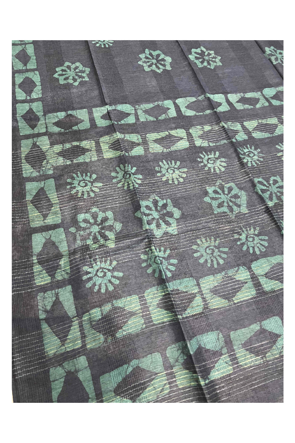 Southloom Cotton Greyish Blue and Blue Designer Saree with Baswara Print