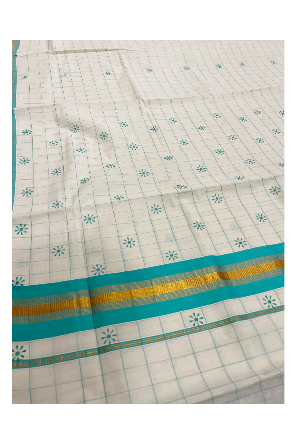 Pure Cotton Kerala Checkered Saree with Turquoise Block Prints and Kasavu Border