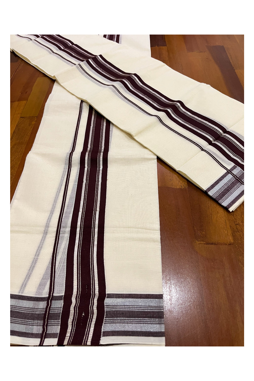 Kerala Cotton Mundum Neriyathum Single (Set Mundu) with Dark Brown and Silver Kasavu Border 2.80 Mtrs