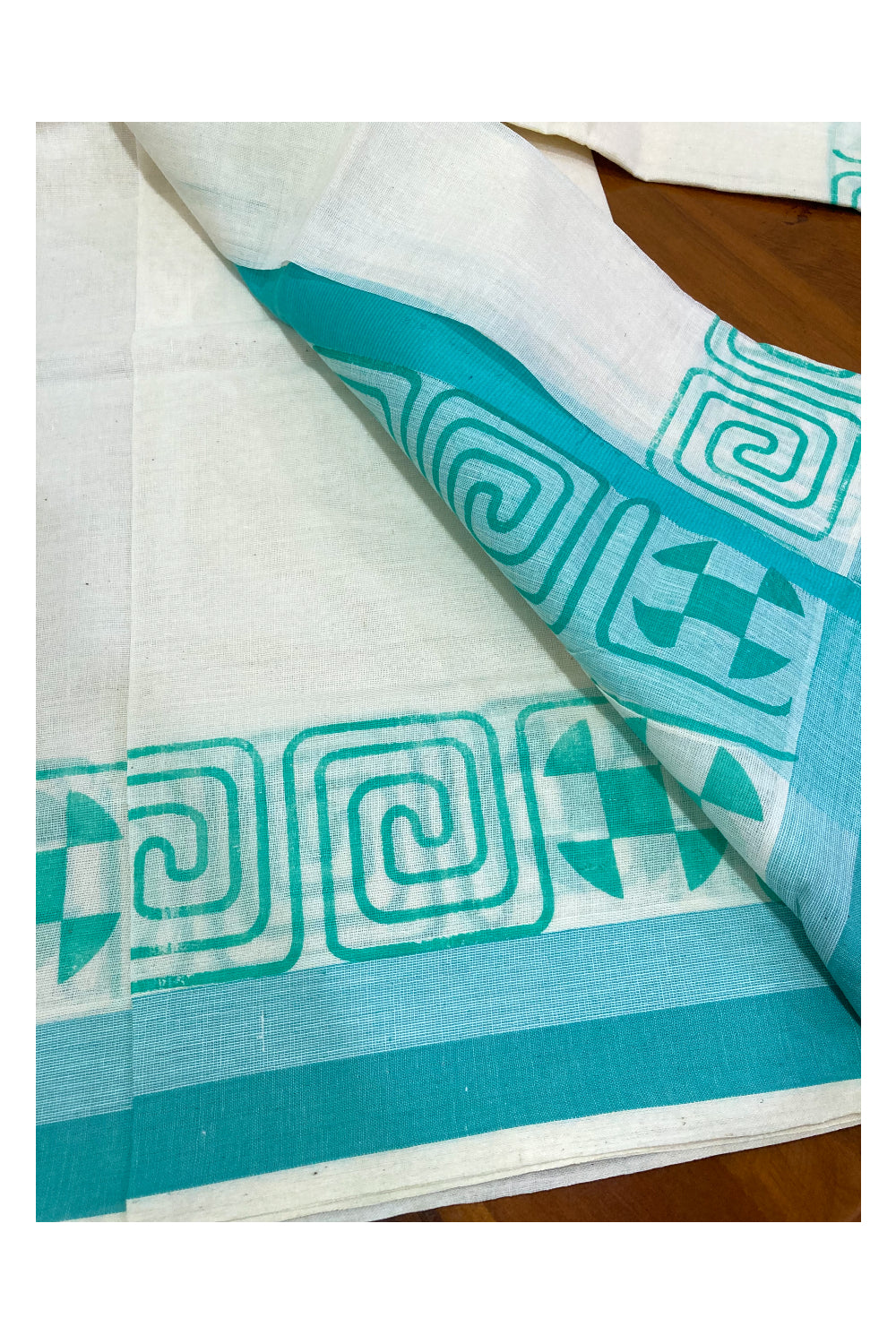Kerala Cotton Mundum Neriyathum Single (Set Mundu) with Turquoise Block Print Border and Tassels Work