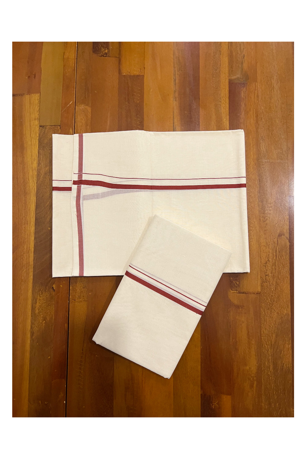 Kerala Cotton Set Mundu (Mundum Neriyathum) with 0.5 inch Brick Red Border 2.80 Mtrs