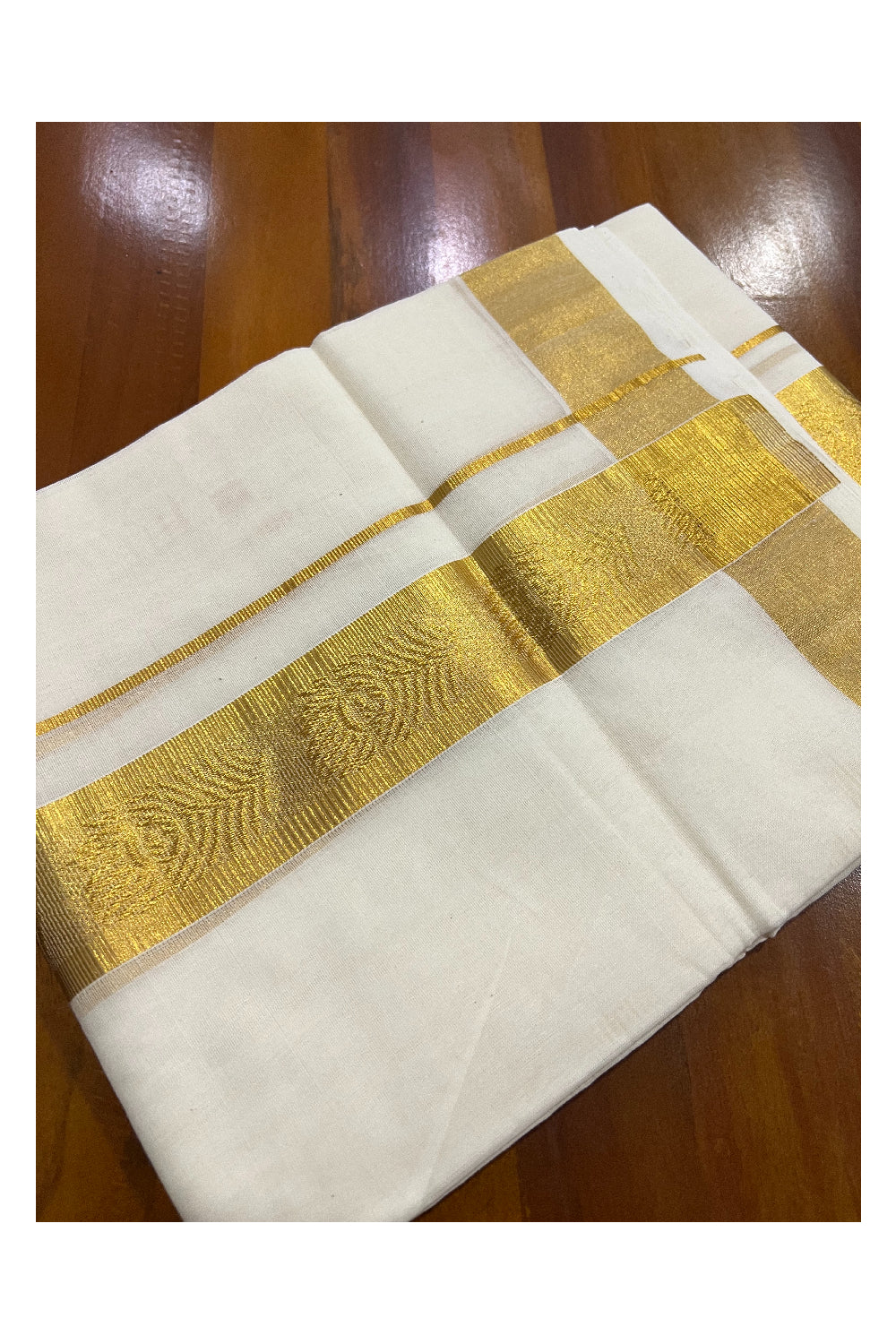 Southloom Premium Handloom Pure Cotton Wedding Mundu with Kasavu Woven Kara (South Indian Dhoti)