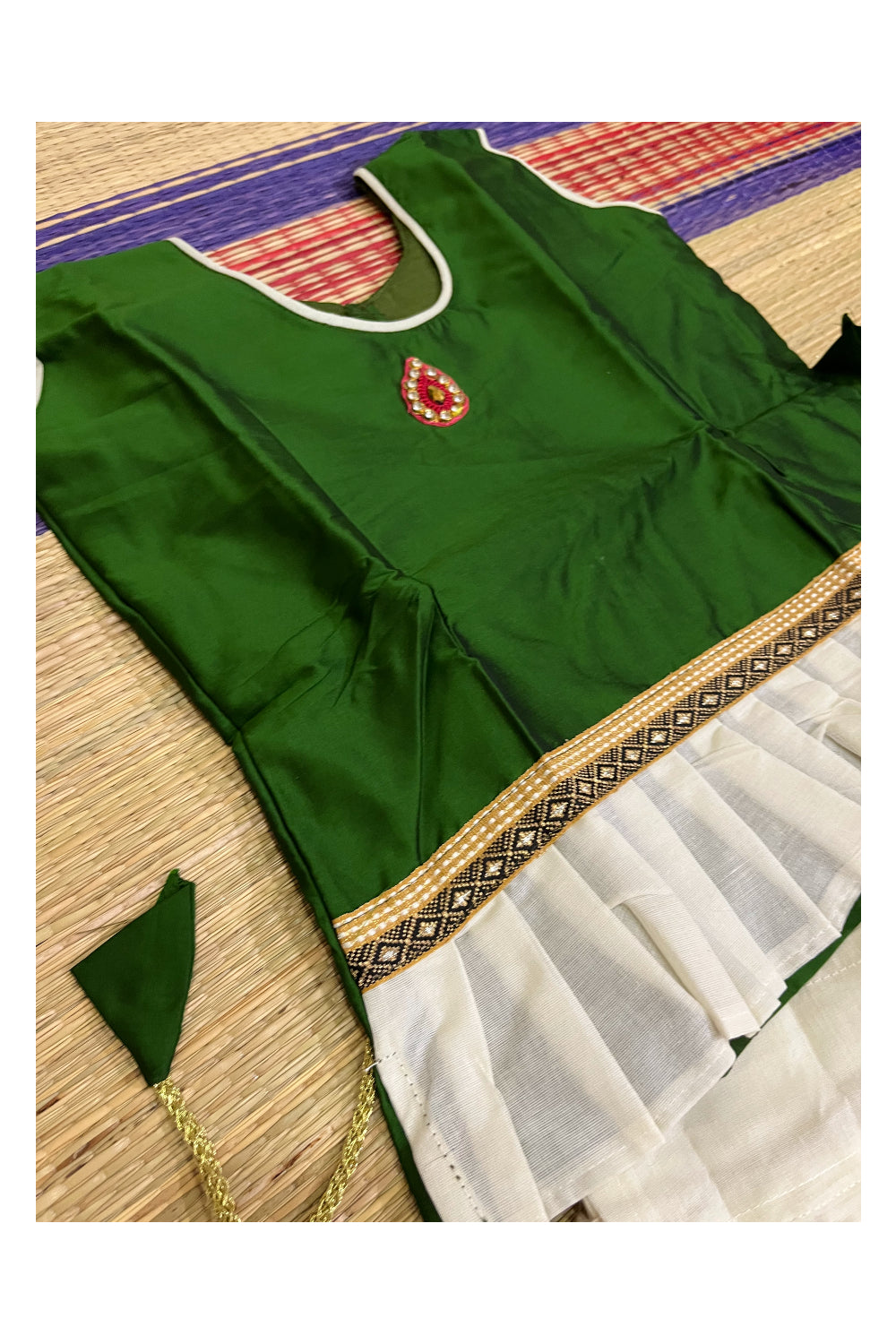 Southloom Kerala Pavada Blouse with Kathakali Mural Design (Age - 8 Year)