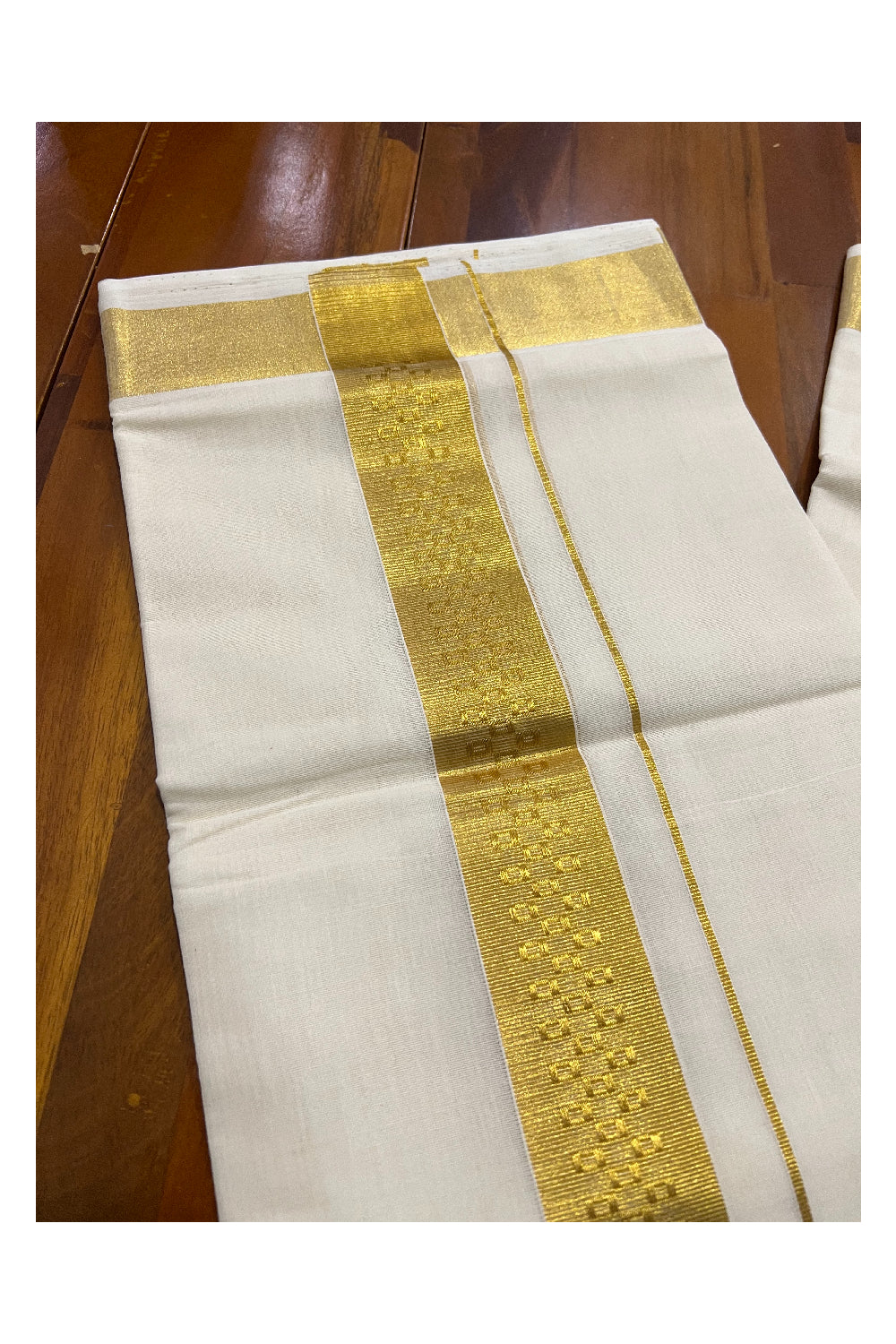 Southloom Balaramapuram Handloom Pure Cotton Wedding Mundu with Kasavu Woven Design Border (South Indian Dhoti)