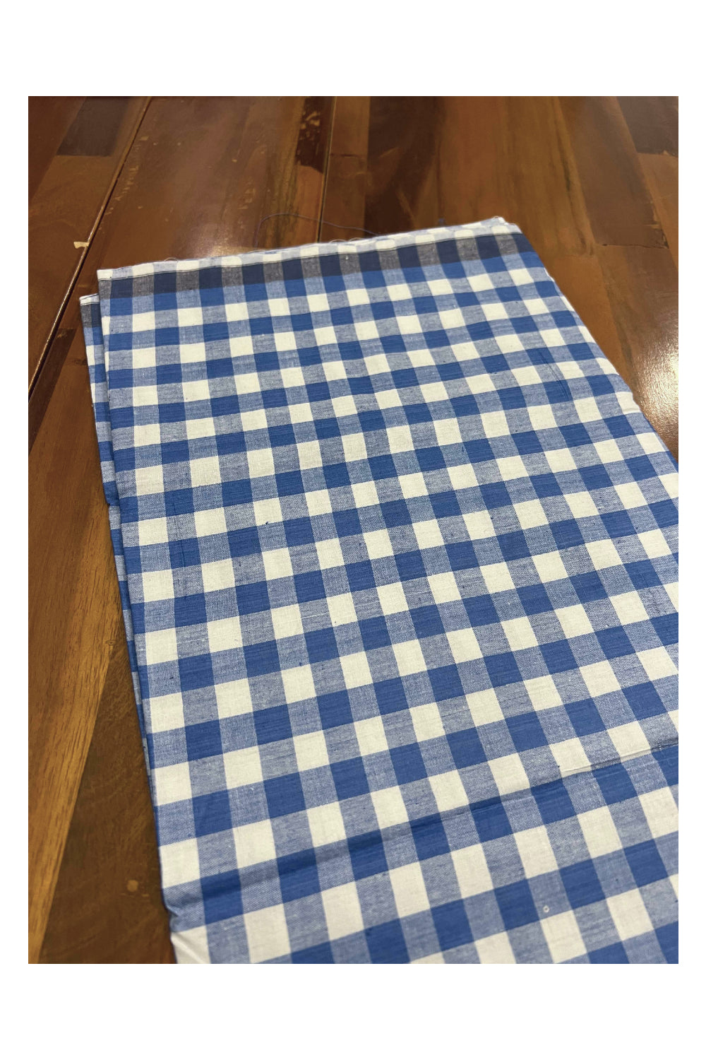 Southloom Premium Handloom Borderless Blue White Checkered Single Mundu (Lungi)