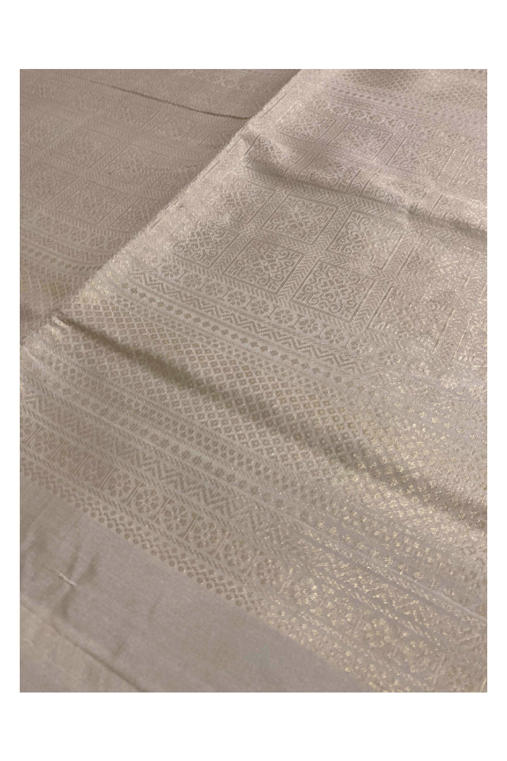 Southloom Handloom Pure Silk Kanchipuram Saree in Cream Floral Motifs