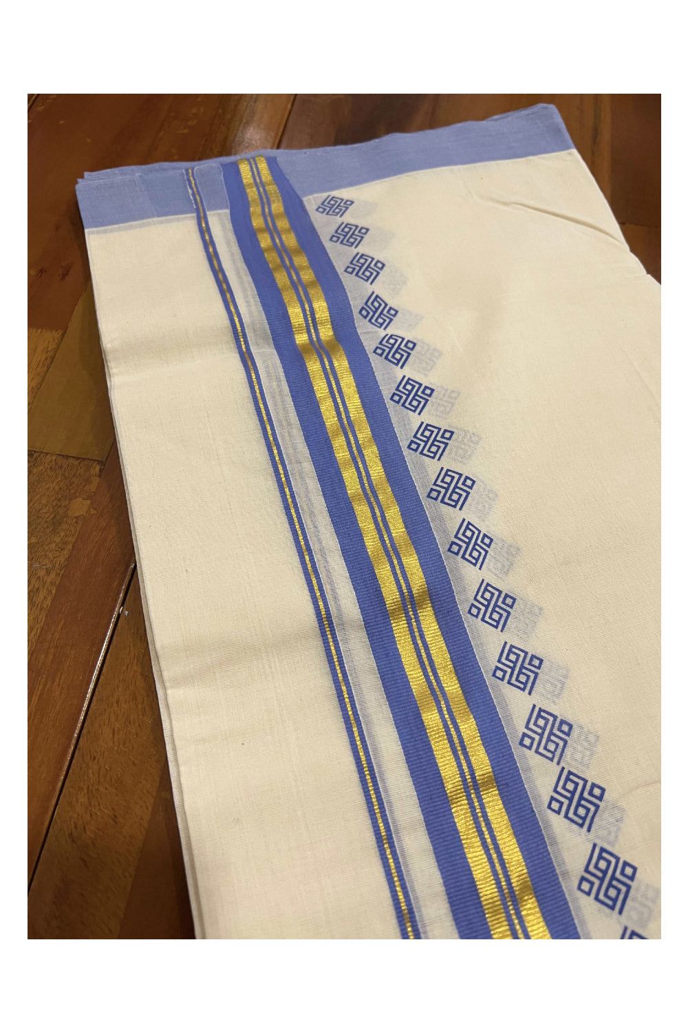 Southloom Balaramapuram Pure Cotton Handloom Mundu with Kasavu and Violet Printed Border