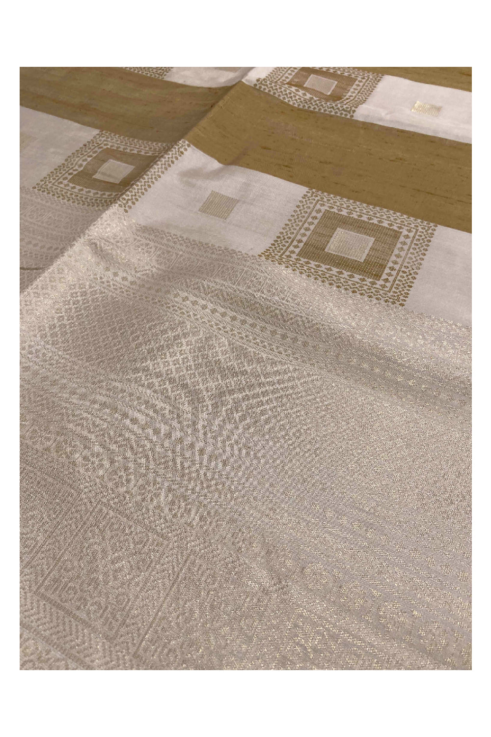 Southloom Handloom Pure Silk Kanchipuram Saree in Cream Floral Motifs