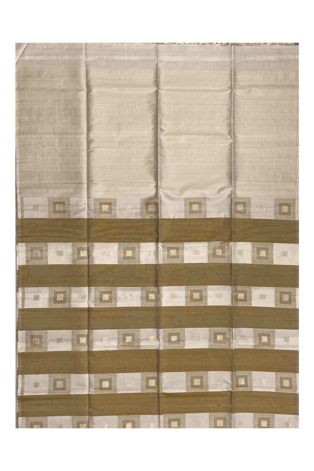 Southloom Handloom Pure Silk Kanchipuram Saree in Cream Floral Motifs