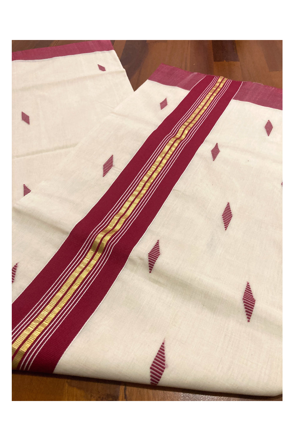 Southloom Premium Unakkupaavu Handloom Kerala Saree with Red and Pure Kasavu Border and Butta Works on Body