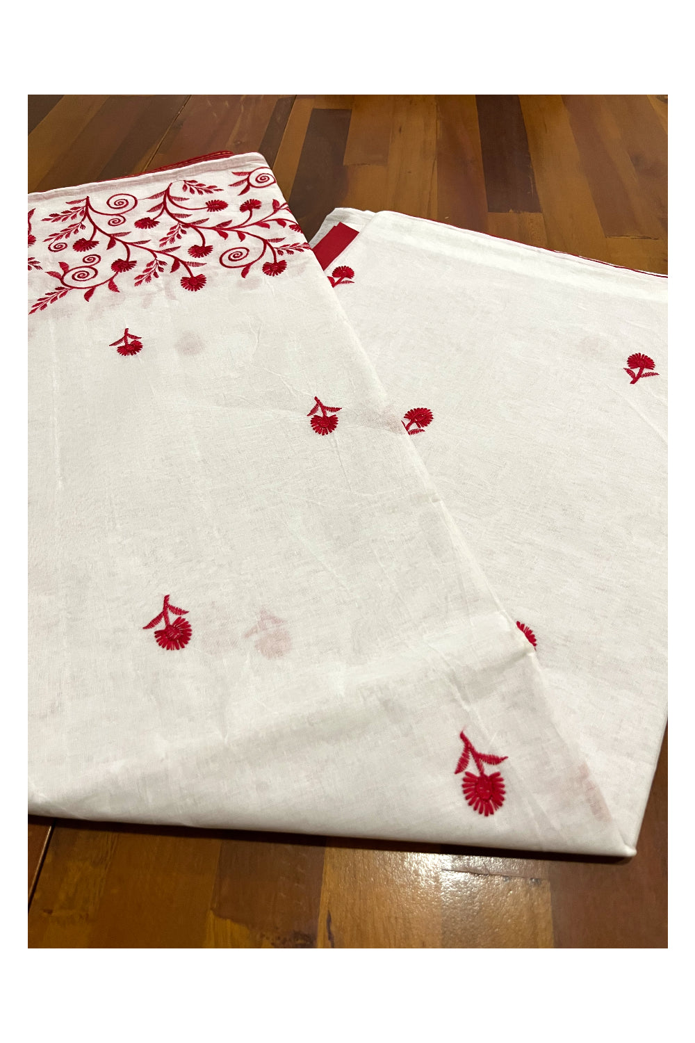 Southloom Cotton Pure White Saree with Designer Red Floral Thread works on Body