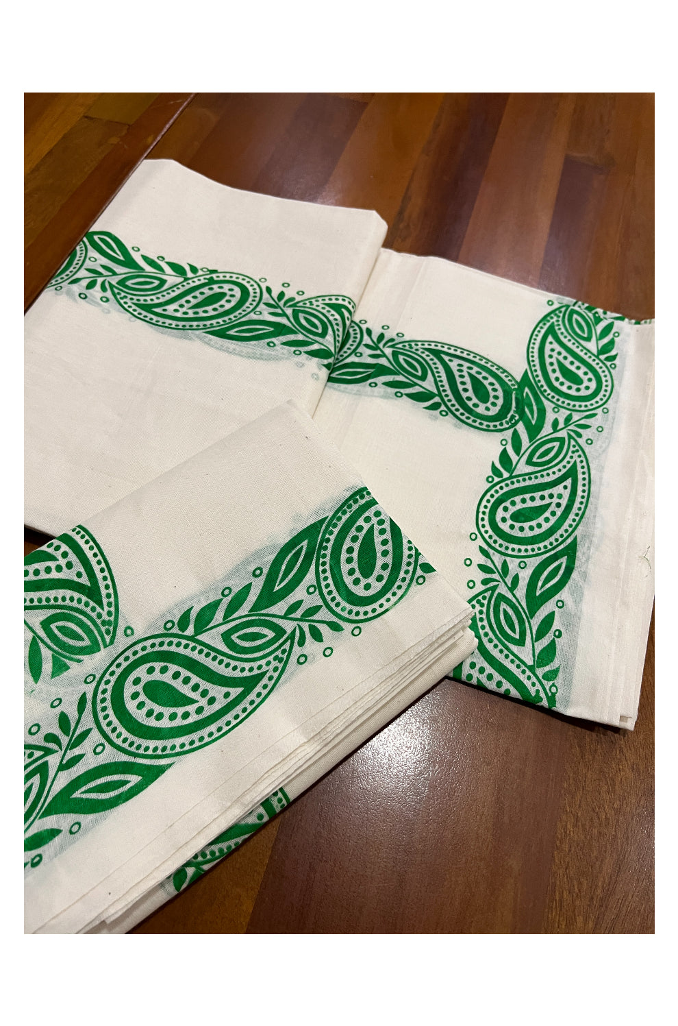 Kerala Cotton Set Mundu (Mundum Neriyathum) with Green Paisley Block Prints on Border 2.80 Mtrs