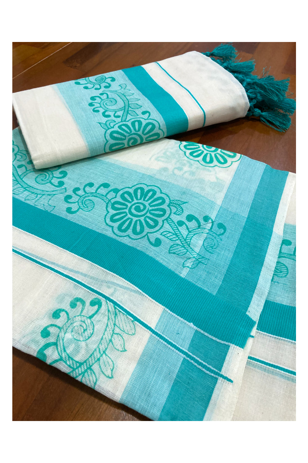 Kerala Cotton Mundum Neriyathum Single (Set Mundu) with Turquoise Floral Block Print Border and Tassels Work