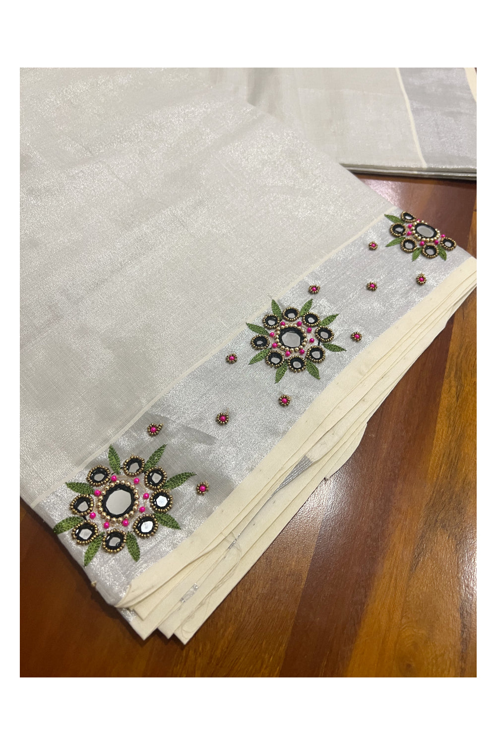 Kerala Silver Tissue Kasavu Saree with Embroidery Bead and Mirrorwork Design