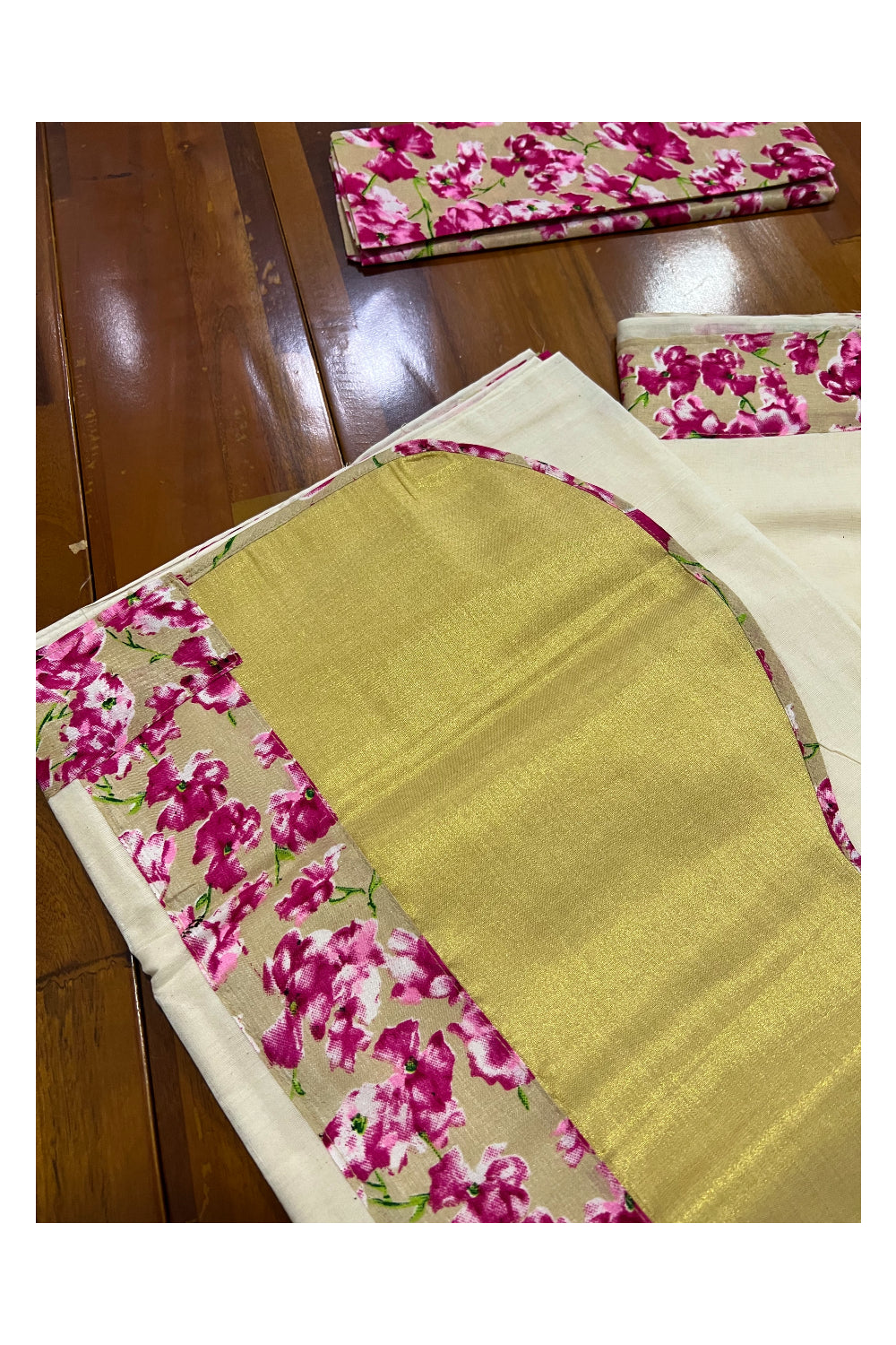 Pure Cotton Fusion Art Kerala Kasavu Saree with Floral Patterns and Separate Blouse Piece