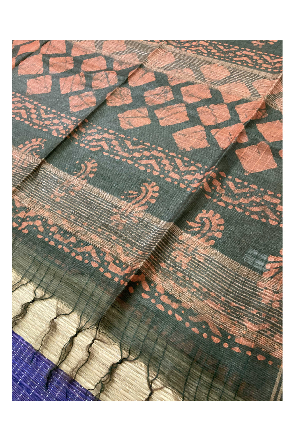 Southloom Cotton Green Designer Saree with Orange Baswara Print