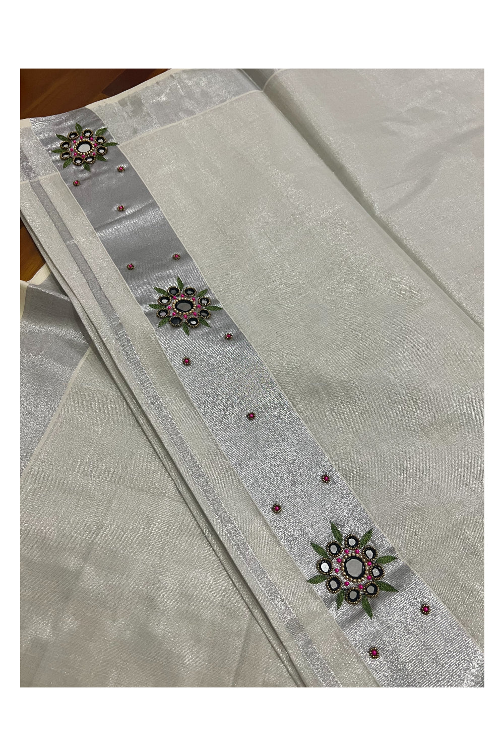 Kerala Silver Tissue Kasavu Saree with Embroidery Bead and Mirrorwork Design