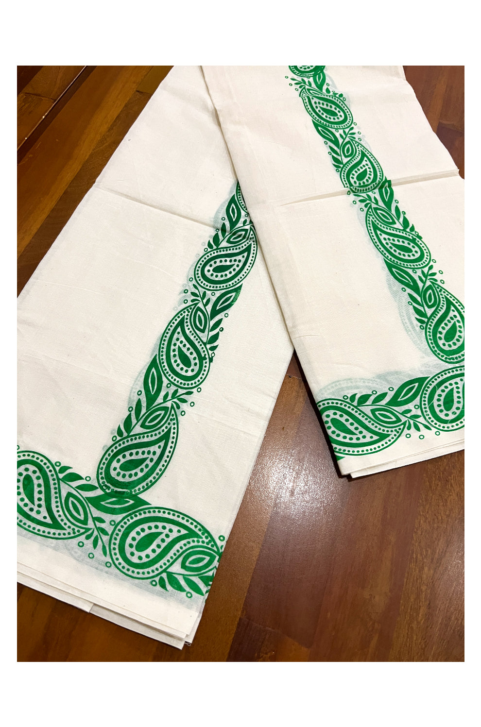 Kerala Cotton Set Mundu (Mundum Neriyathum) with Green Paisley Block Prints on Border 2.80 Mtrs