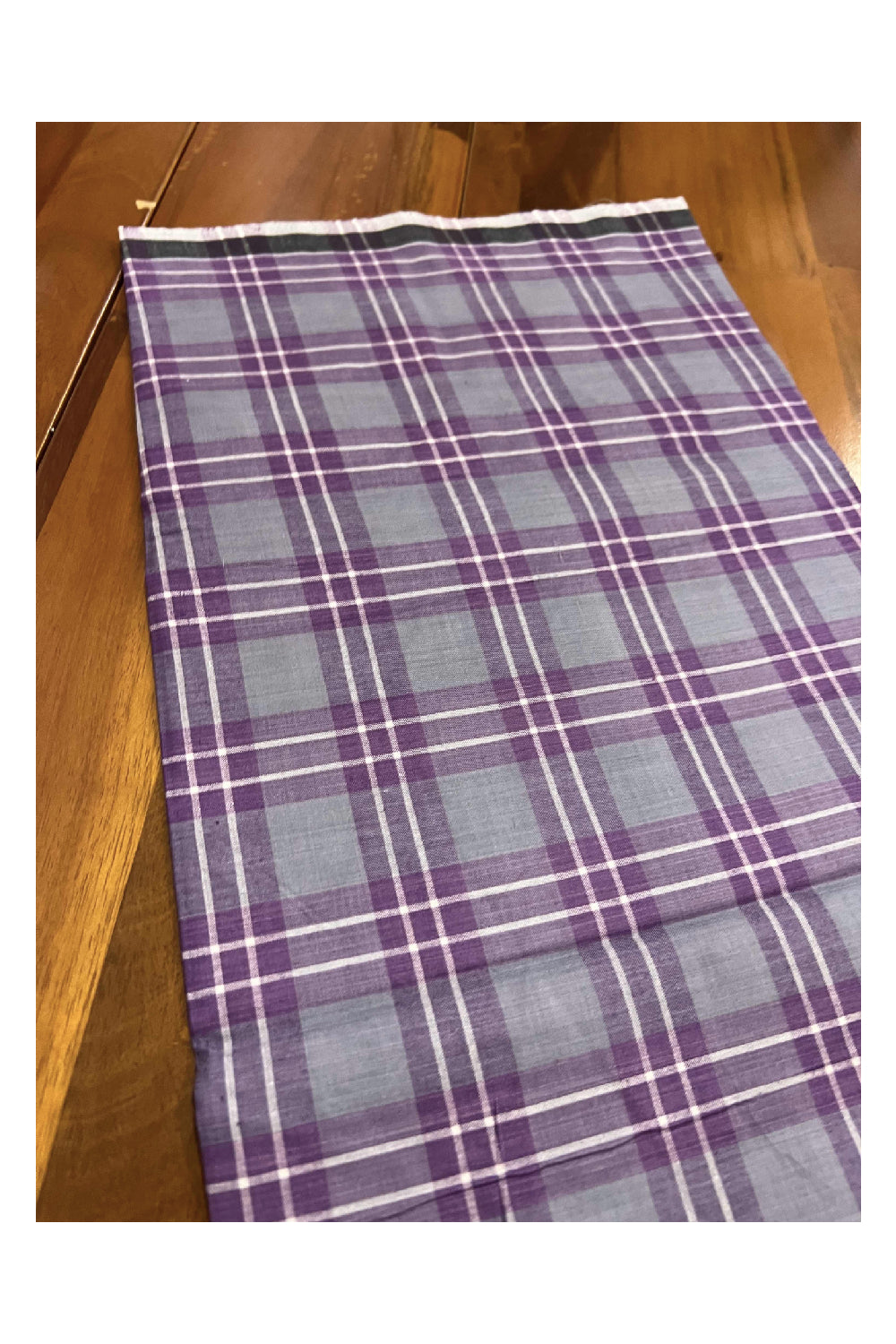 Southloom Premium Handloom Borderless Grey Violet Checkered Single Mundu (Lungi)