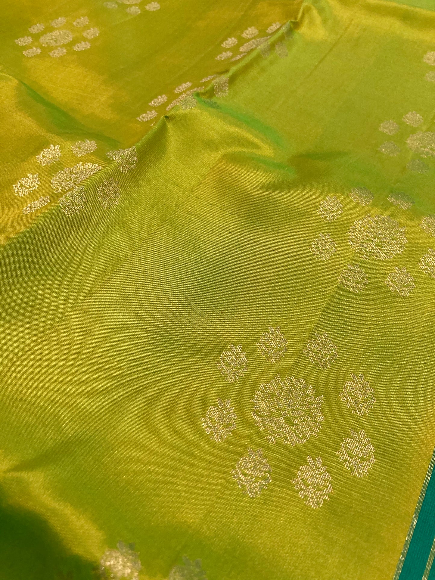 Southloom Handloom Pure Silk Kanchipuram Saree in Green and Aqua Blue