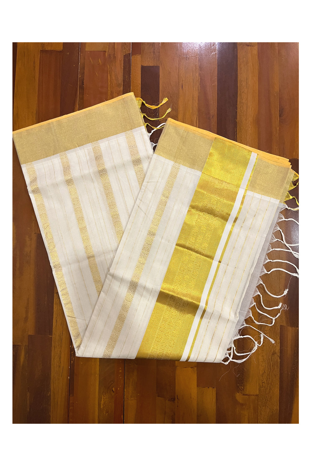 Southloom™ Original Handloom Cotton Saree with Woven Design Pallu and Kasavu Lines Across Body