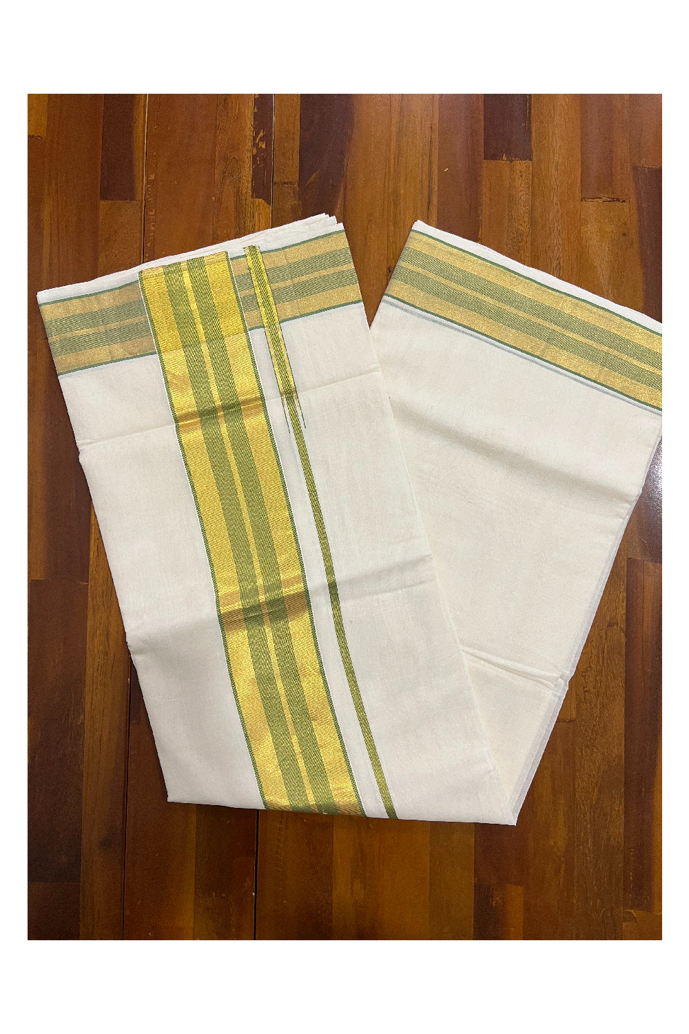 Southloom™ Premium Handloom Kerala Saree with Kasavu and Light Green Border