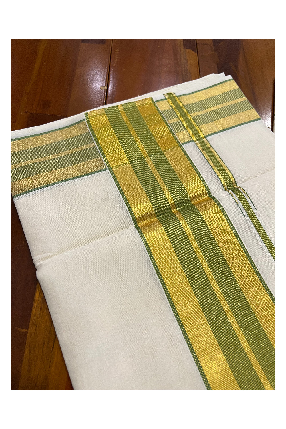 Southloom™ Premium Handloom Kerala Saree with Kasavu and Light Green Border