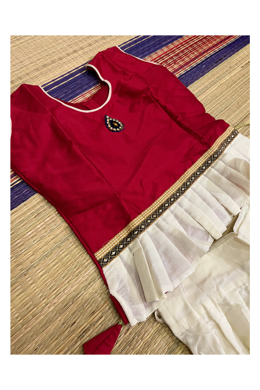 Southloom Kerala Pavada Blouse with Baby Krishna Mural Design (Age- 7 Year)