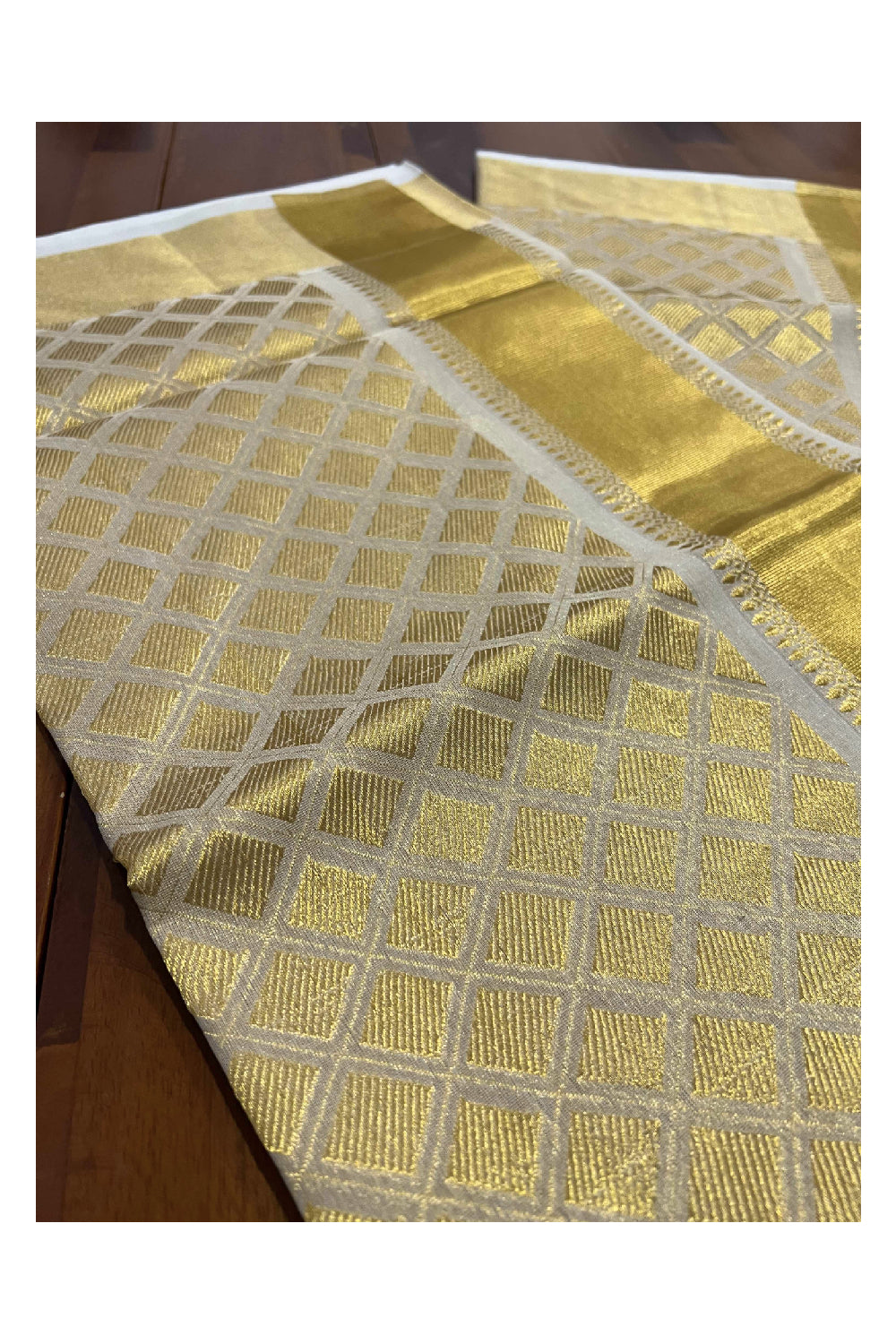 Southloom™ Original Handloom Kasavu Tissue Handwoven Patterns Heavy Work Saree