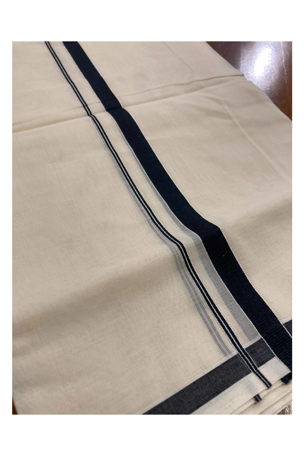 Southloom™ Premium Handloom Mundum Neriyathum (Set Mundu) with 0.5 inch Black Border (Weaver: Jaya)