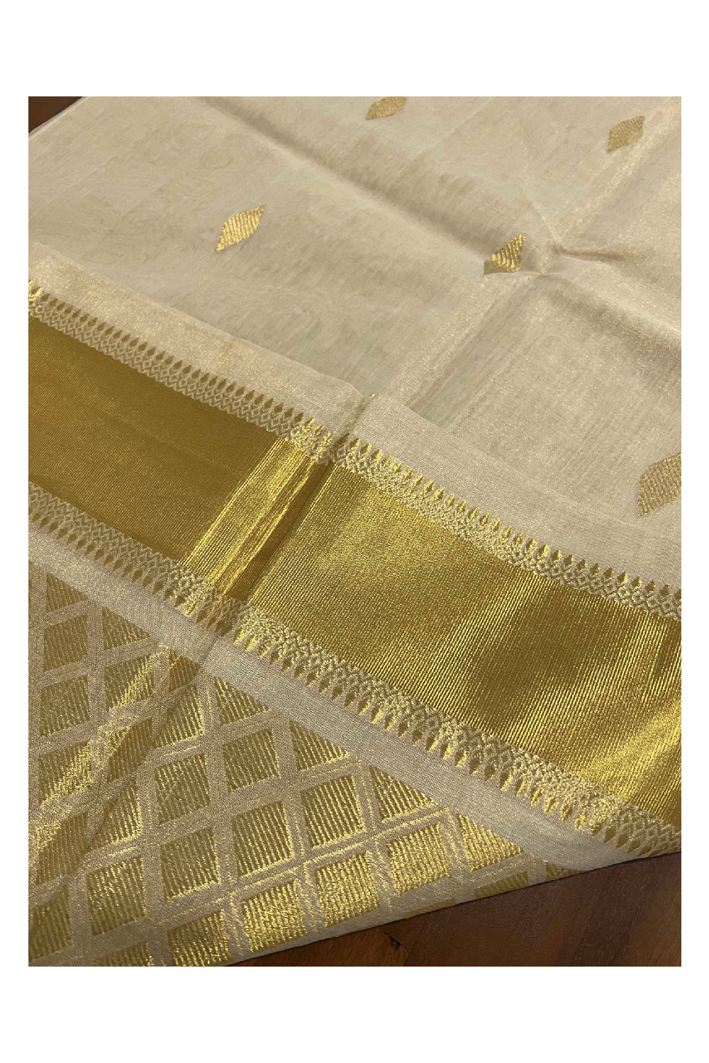 Southloom™ Original Handloom Kasavu Tissue Handwoven Patterns Heavy Work Saree