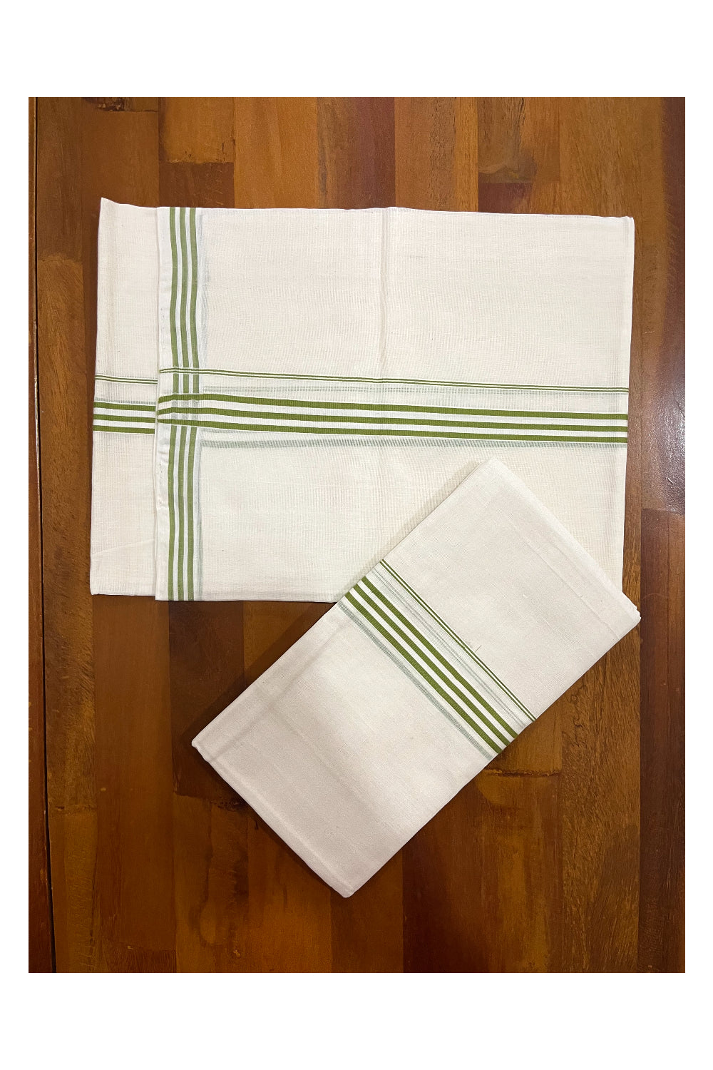 Southloom Premium Handloom Single Set Mundu (Mundum Neriyathum) with Green Lines Border