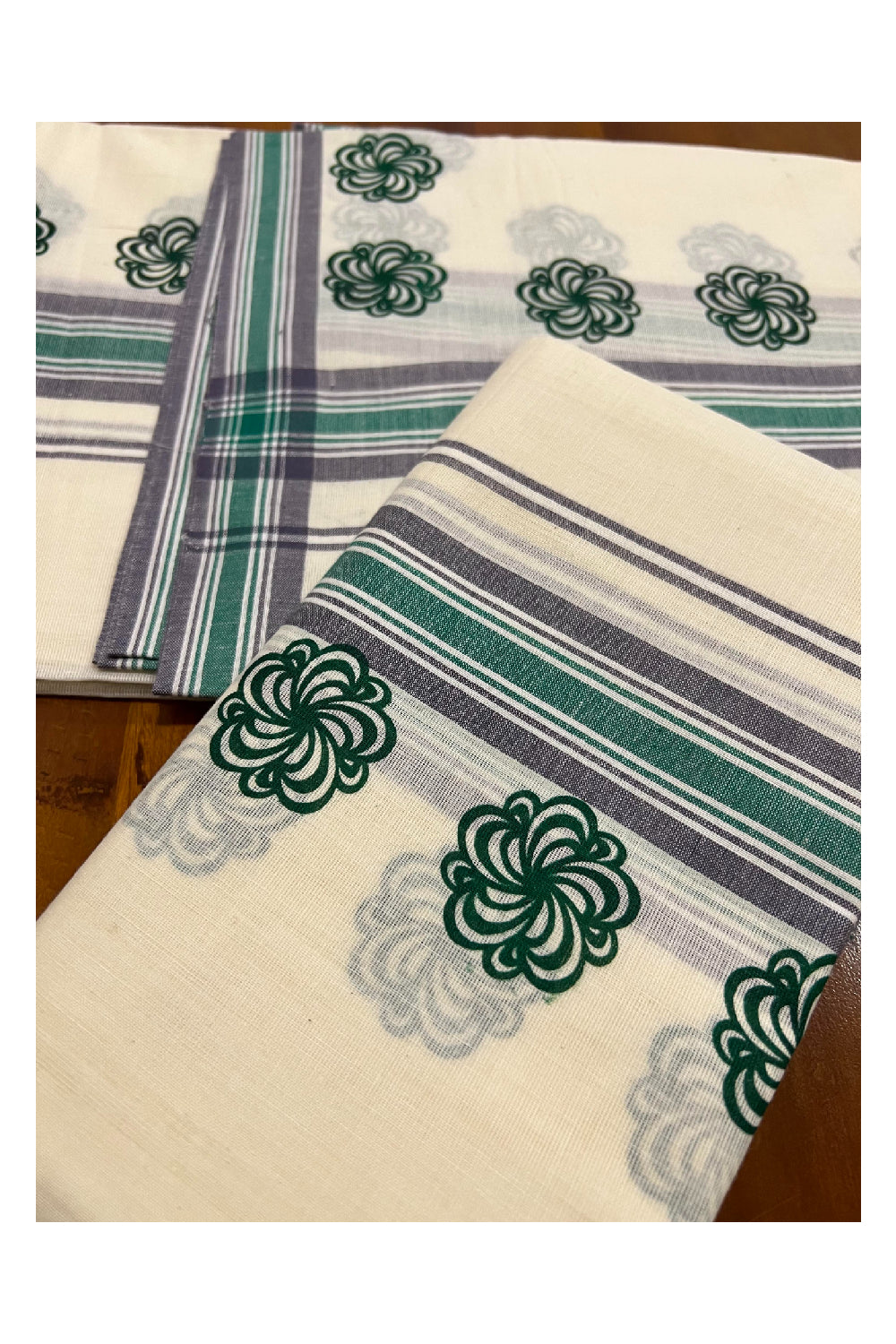 Kerala Cotton Mundum Neriyathum Single (Set Mundu) with Green Block Print and Mulloth Border (Extra Soft Cotton)
