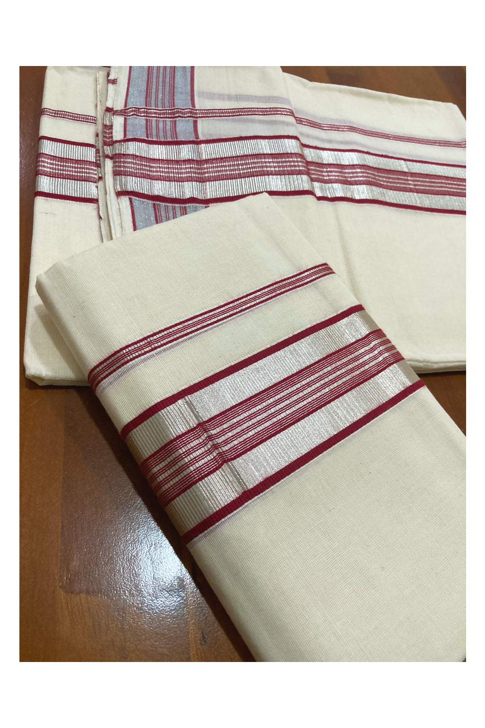 Kerala Cotton Mundum Neriyathum Single (Set Mundu) with Maroon and Silver Kasavu Border 2.80 Mtrs