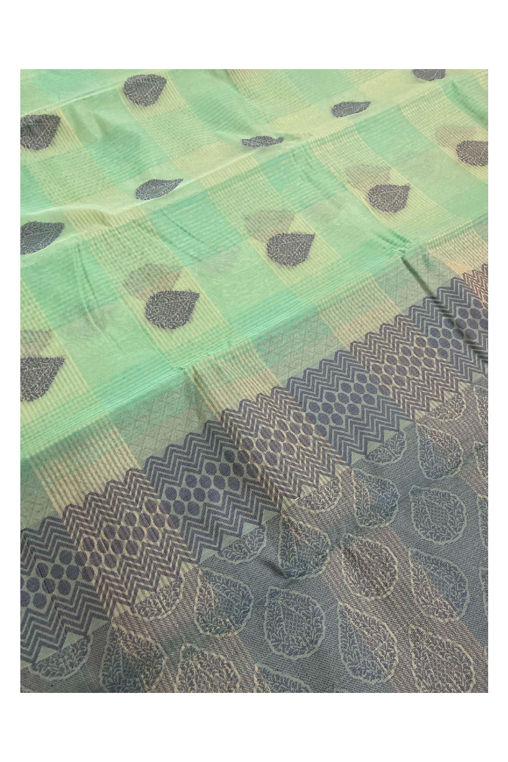 Southloom Sico Gadwal Semi Silk Saree in Turquoise Blue with Floral Motifs (Blouse Piece with Work)