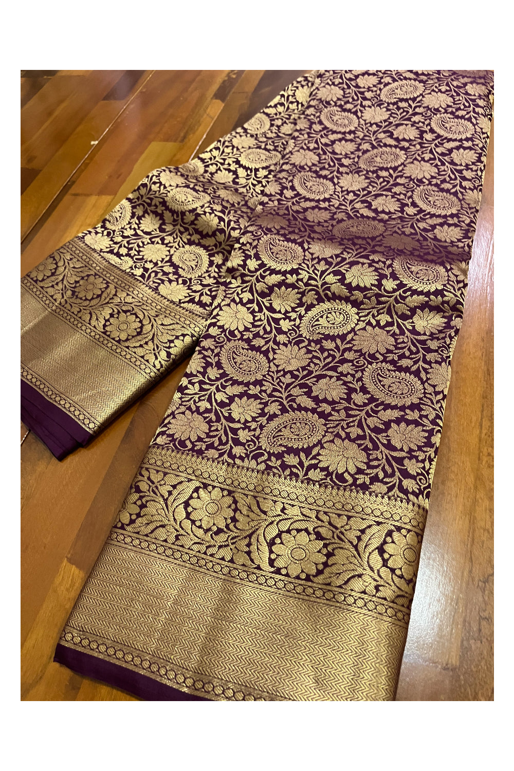 Southloom Double Warp Handloom Pure Silk Kanchipuram Purple Manthrakodi Saree with Kasavu Woven Works