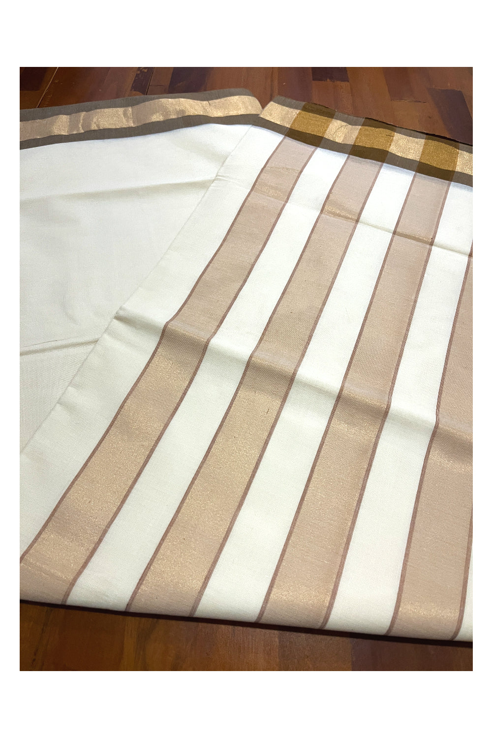 Pure Cotton Kerala Plain Saree with Kasavu and Brown Border and Lines Design on Pallu